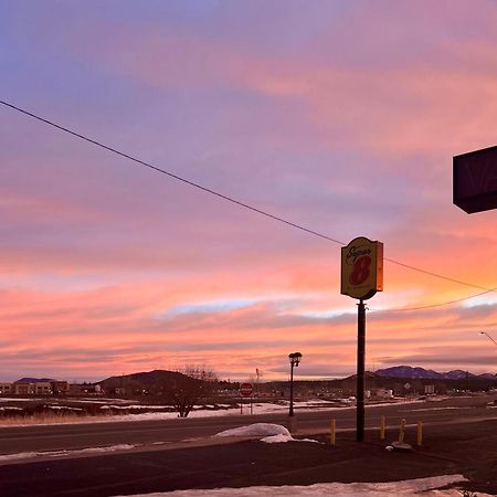 Super 8 By Wyndham Williams West Route 66 - Grand Canyon Area Exterior foto